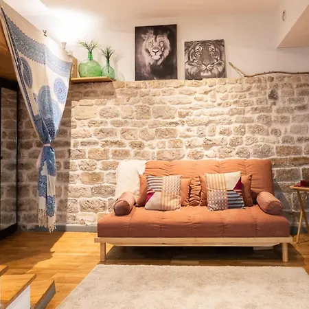 Bright Studio Of 25 M In The Heart Of 4th Διαμέρισμα *